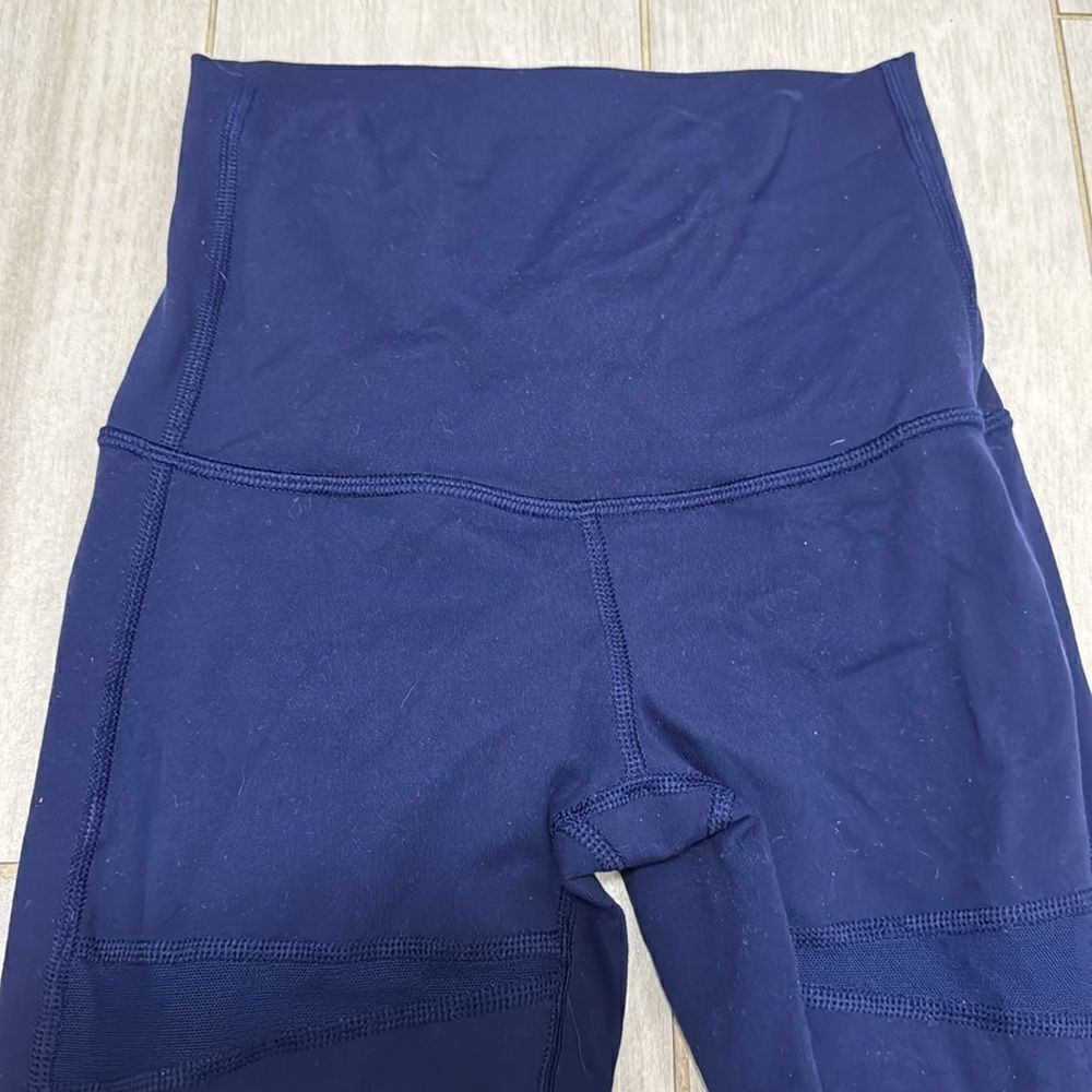 Lululemon 2 navy high times mesh. Worn 2x 28” - Picture 3 of 6